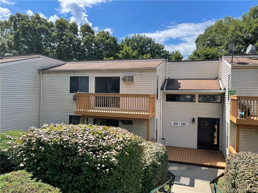 Property Photo:  107 Woodland Drive 107  CT 06416 