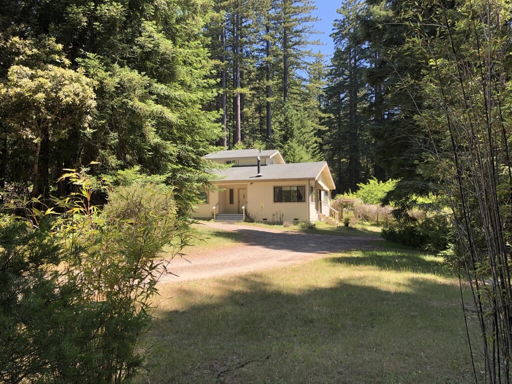 Property Photo:  35170 Woodside Court  CA 95445 