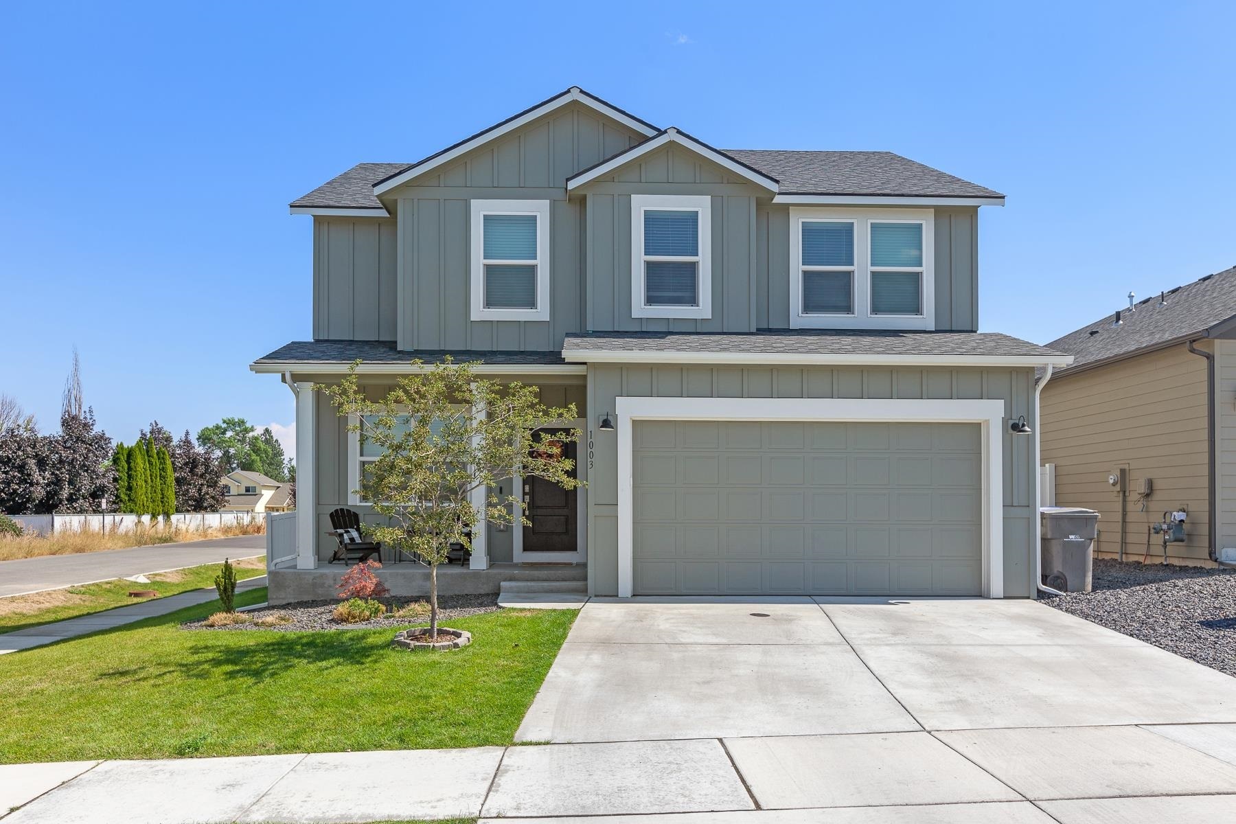 Property Photo: 1003 S Best Rd WA 99037