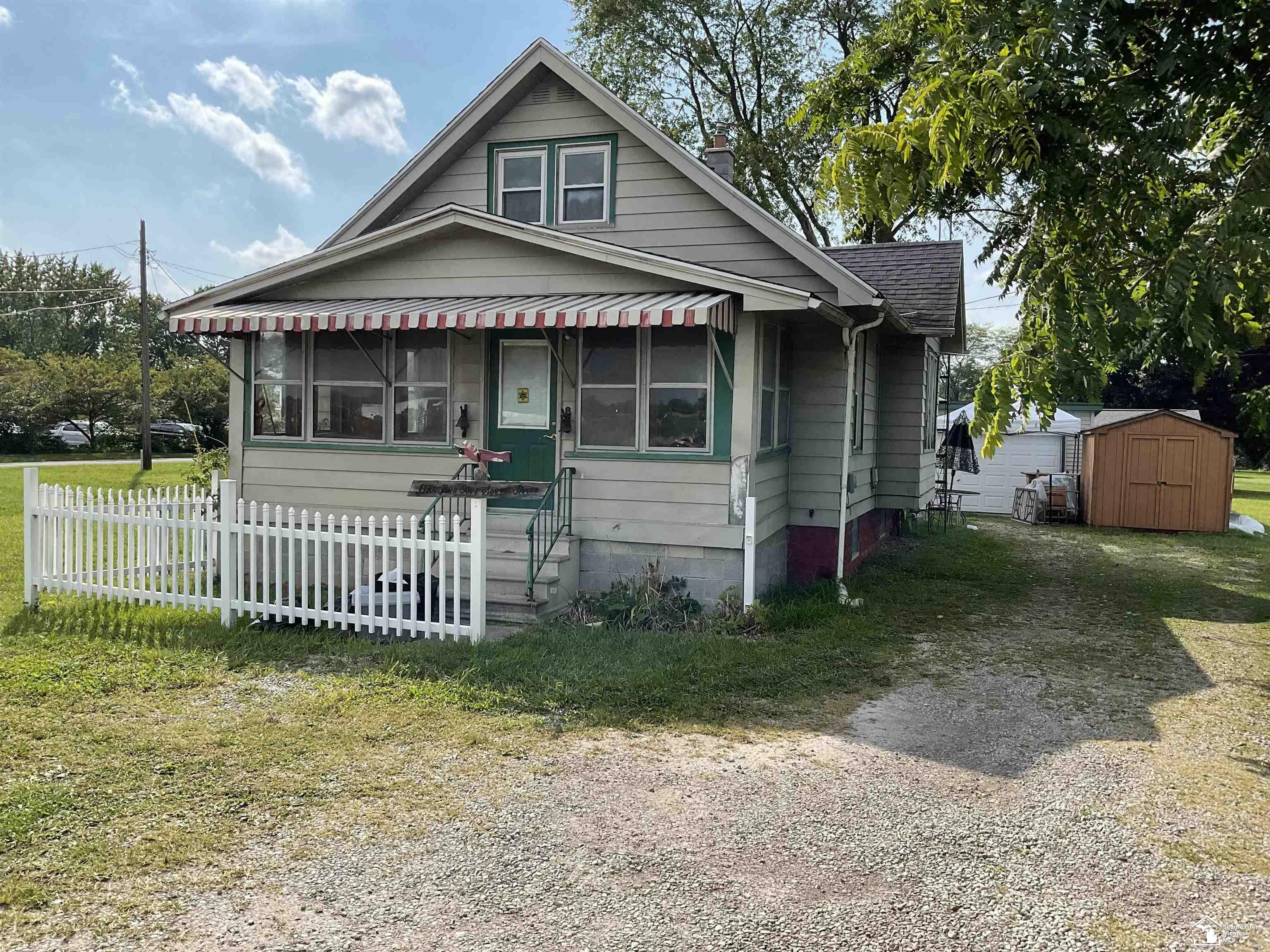 Property Photo:  15573 S Telegraph Rd  MI 48161 