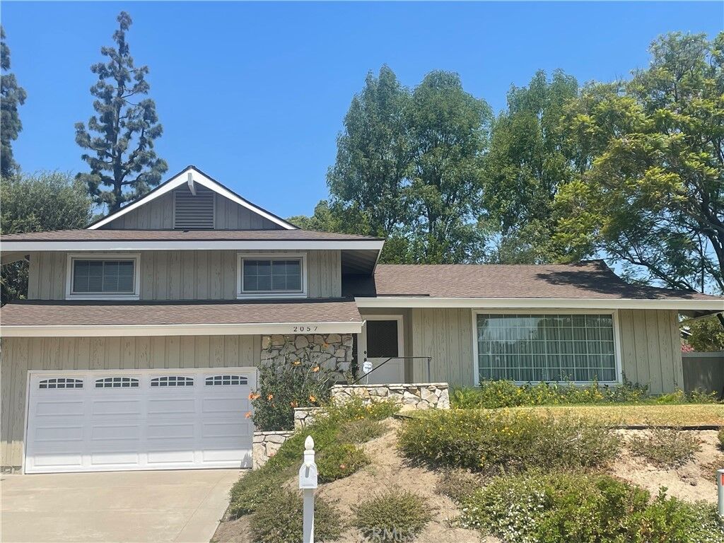 Property Photo:  2057 Sunset Lane  CA 92833 