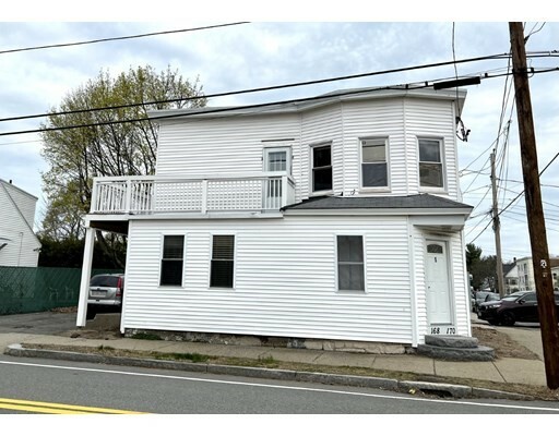 Property Photo:  168 Spruce St 5  MA 01453 