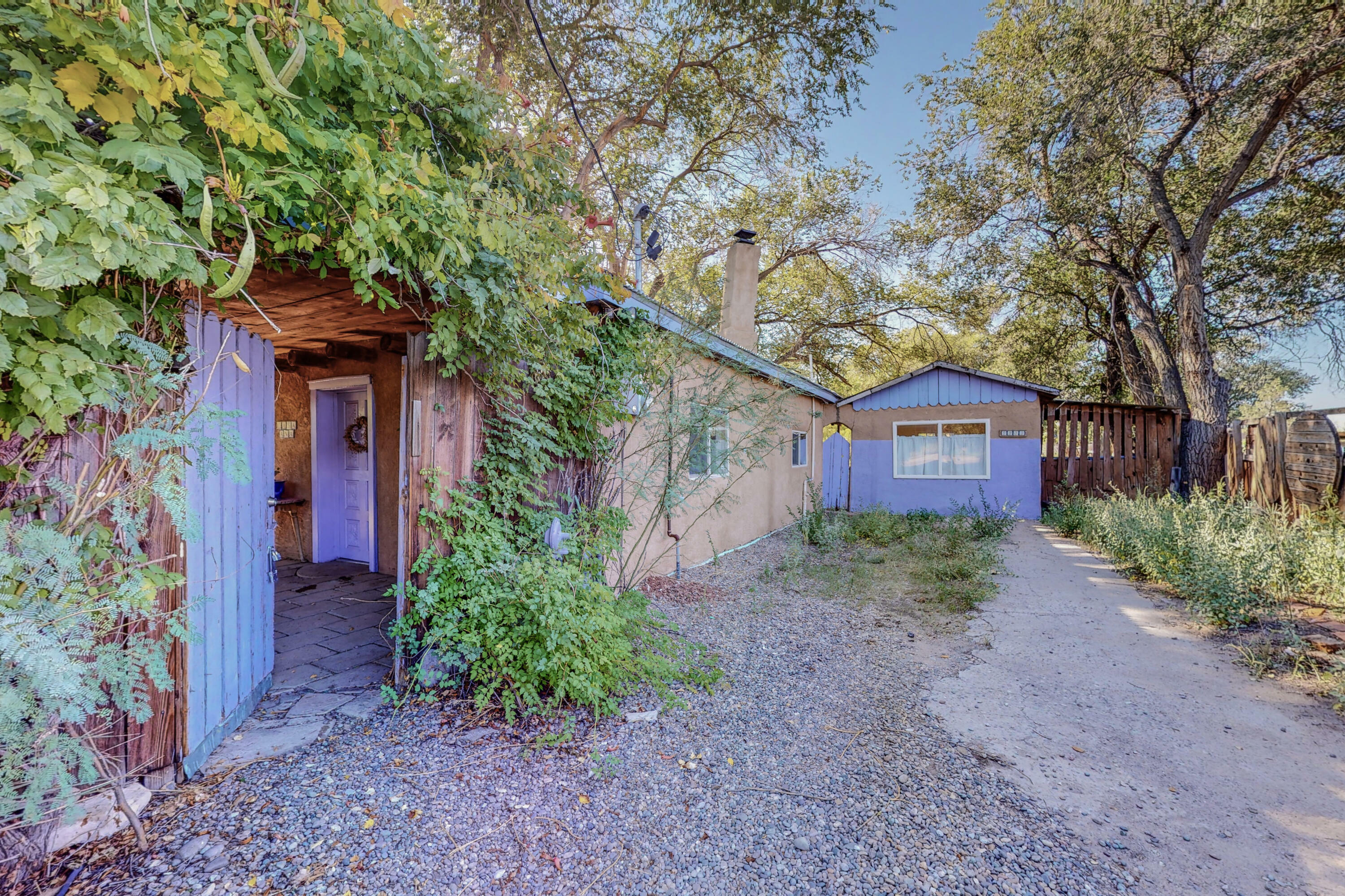 Property Photo:  2202 Rosendo Garcia Road SW  NM 87105 