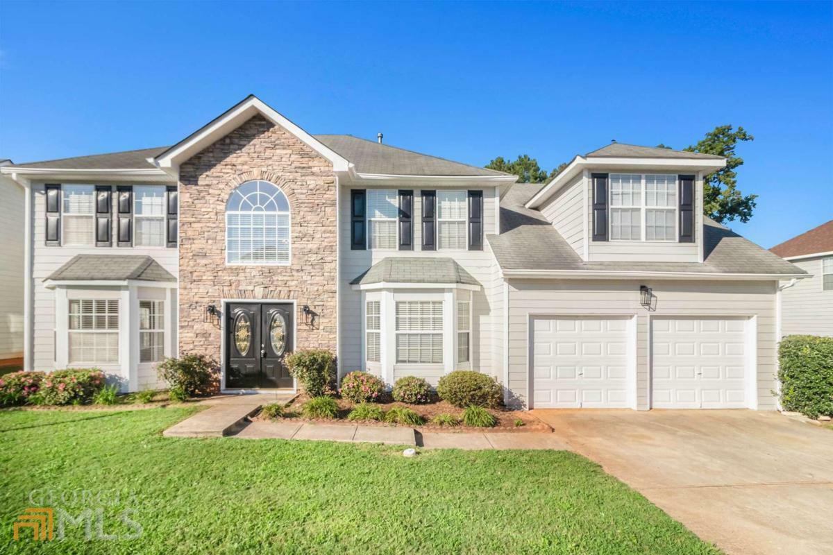Property Photo: 6174 Remington Park GA 30058