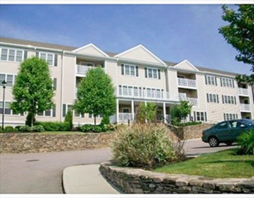 Property Photo: 1 Lenox St 102 MA 02062
