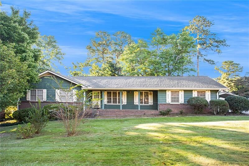 Property Photo:  1722 Driftwood Place  GA 30078 