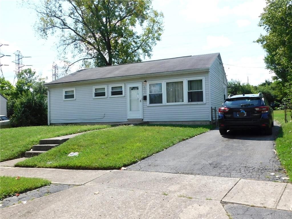 Property Photo: 4976 Marburn Avenue OH 45417