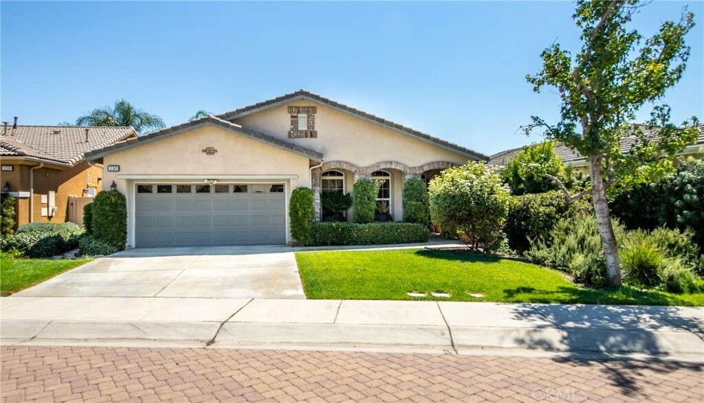 Property Photo:  130 Slippery Rock  CA 92223 