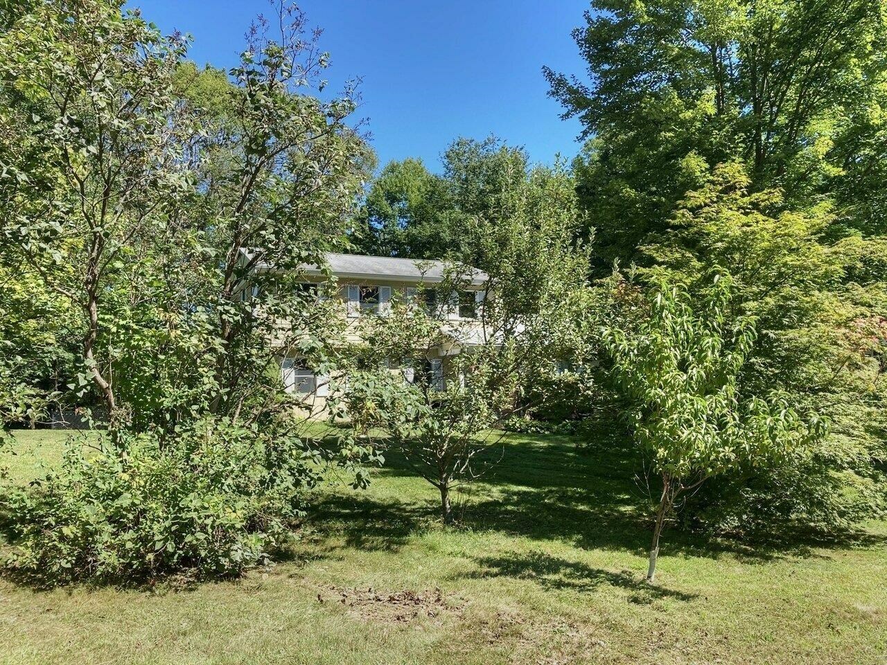 Property Photo:  16 Ridge Road  VT 05452 