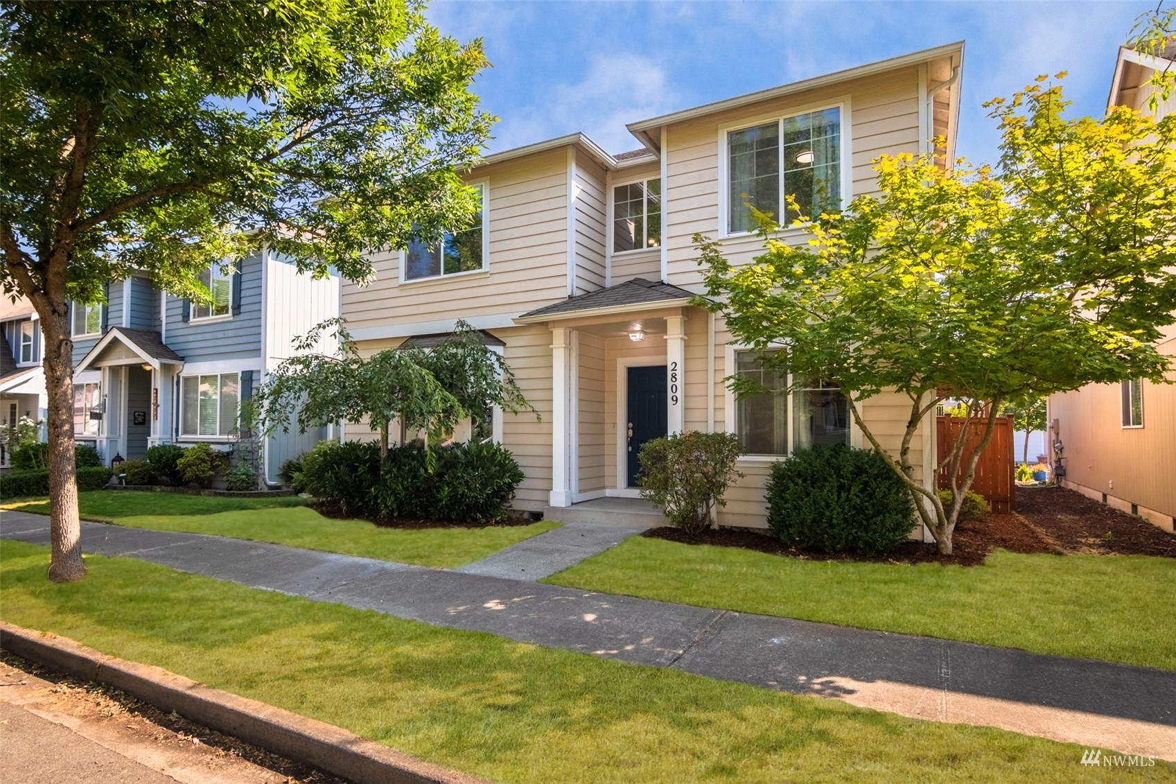 Property Photo: 2809 5th Street SE WA 98374