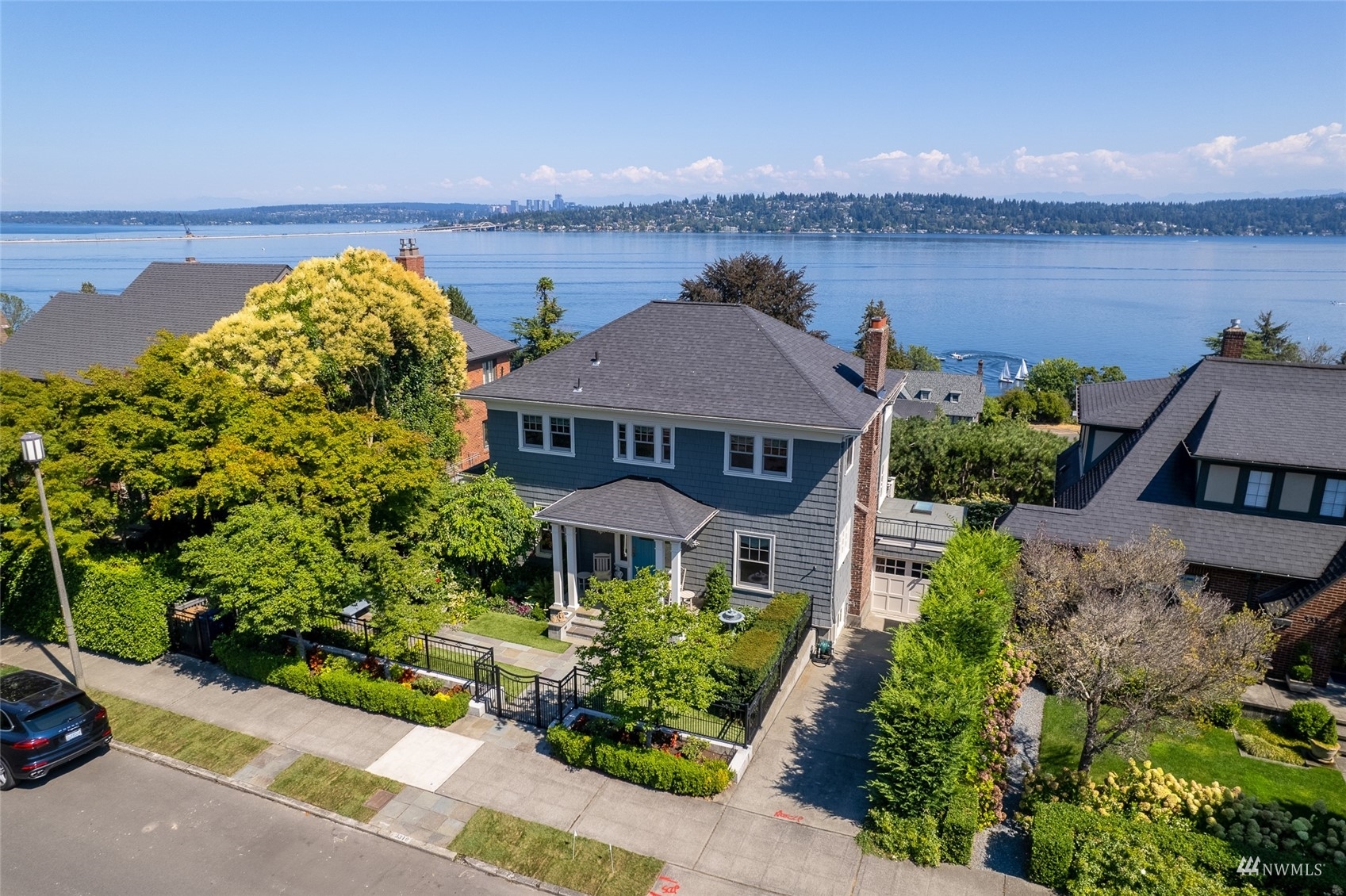 Property Photo: 3310 Cascadia Avenue S WA 98144
