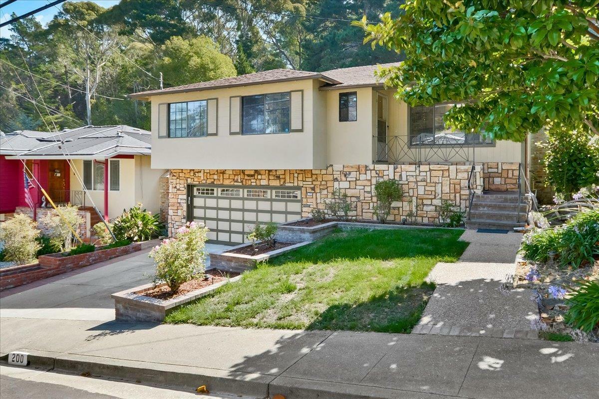 Property Photo:  200 Madison Avenue  CA 94066 