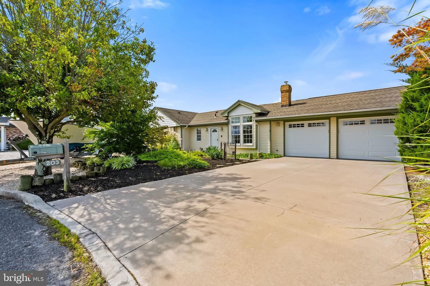 Property Photo: 203 Newark Rd S NJ 08005
