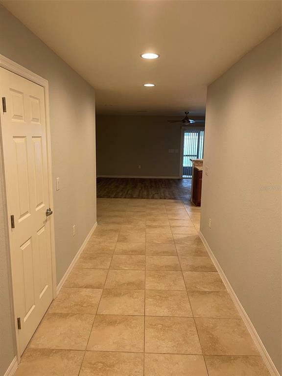 Property Photo:  7213 Merlot Sienna Avenue  FL 33534 