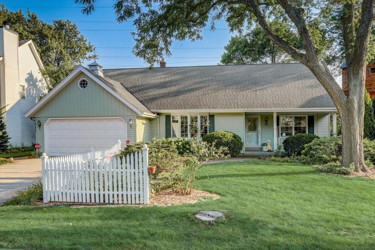 Property Photo: 7115 W Waterford Ave WI 53220