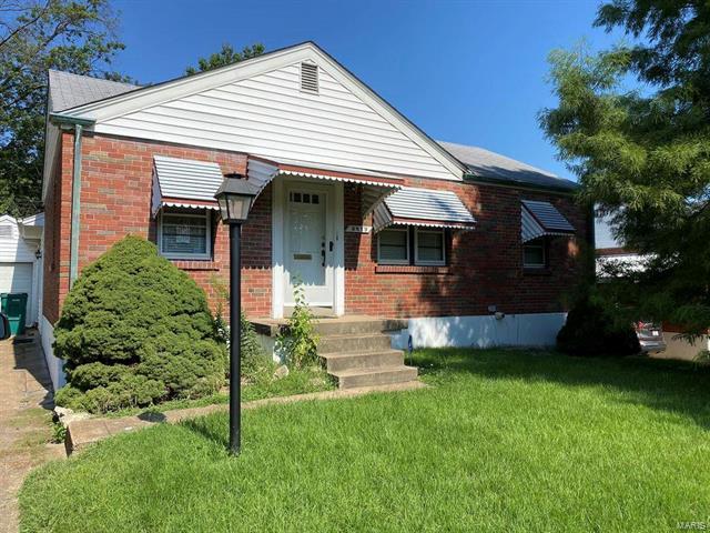 Property Photo:  9819 Ravensbrook Drive  MO 63123 