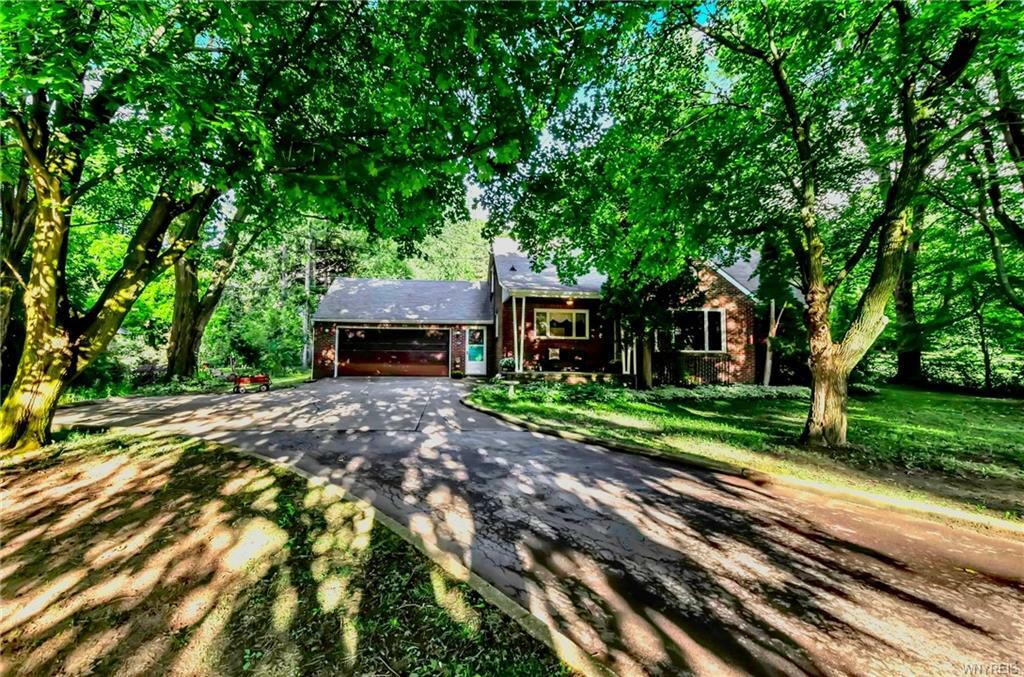 Property Photo: 289 Two Rod Road NY 14004