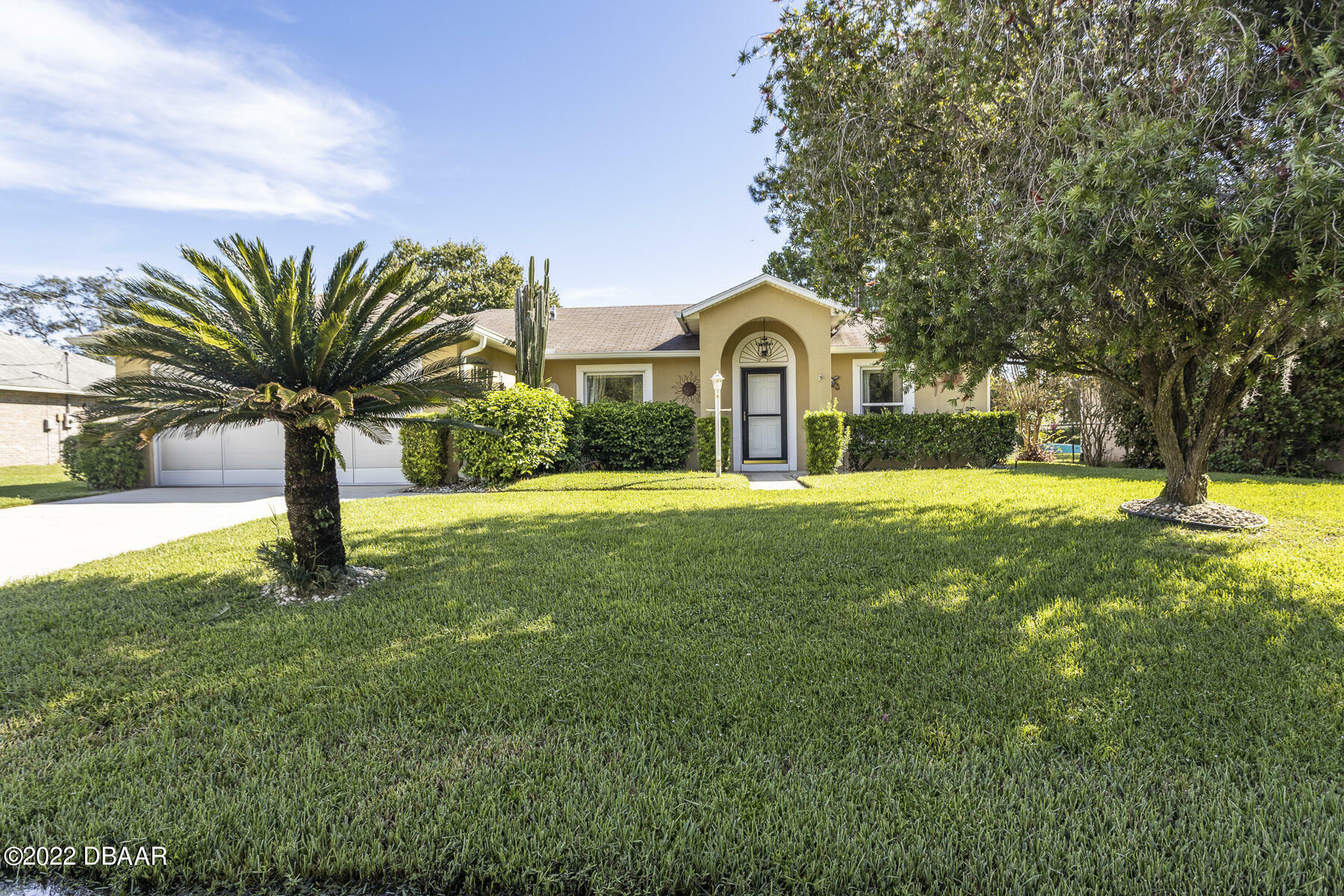 Property Photo:  61 Fallen Oak Lane  FL 32137 