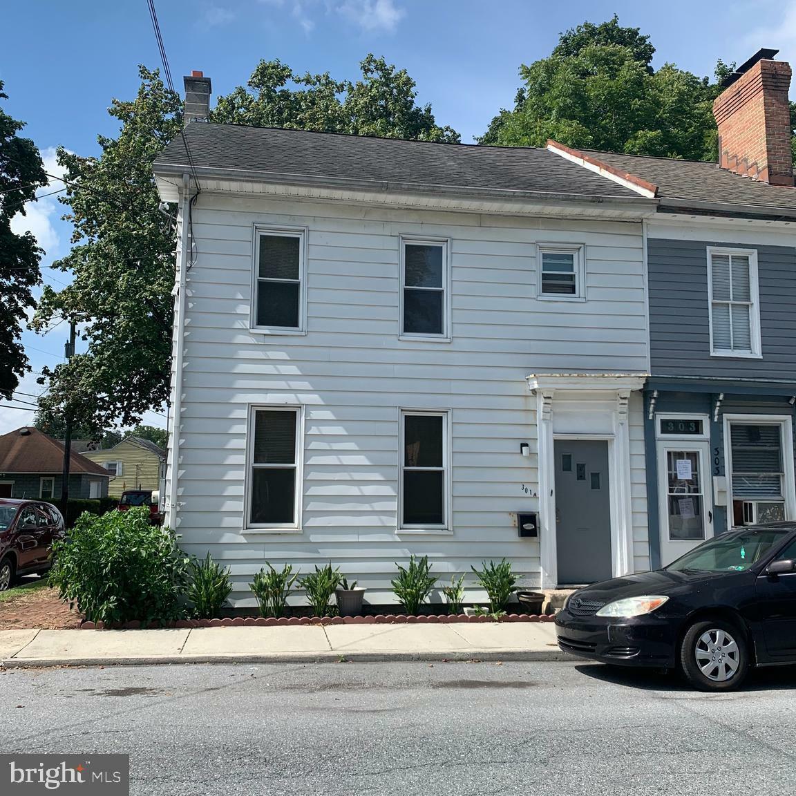 Property Photo: 301 N Market PA 17055