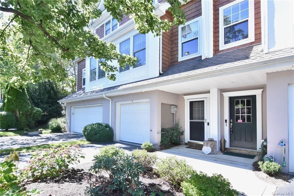 Property Photo: 3 Glen Hill Lane NY 10591