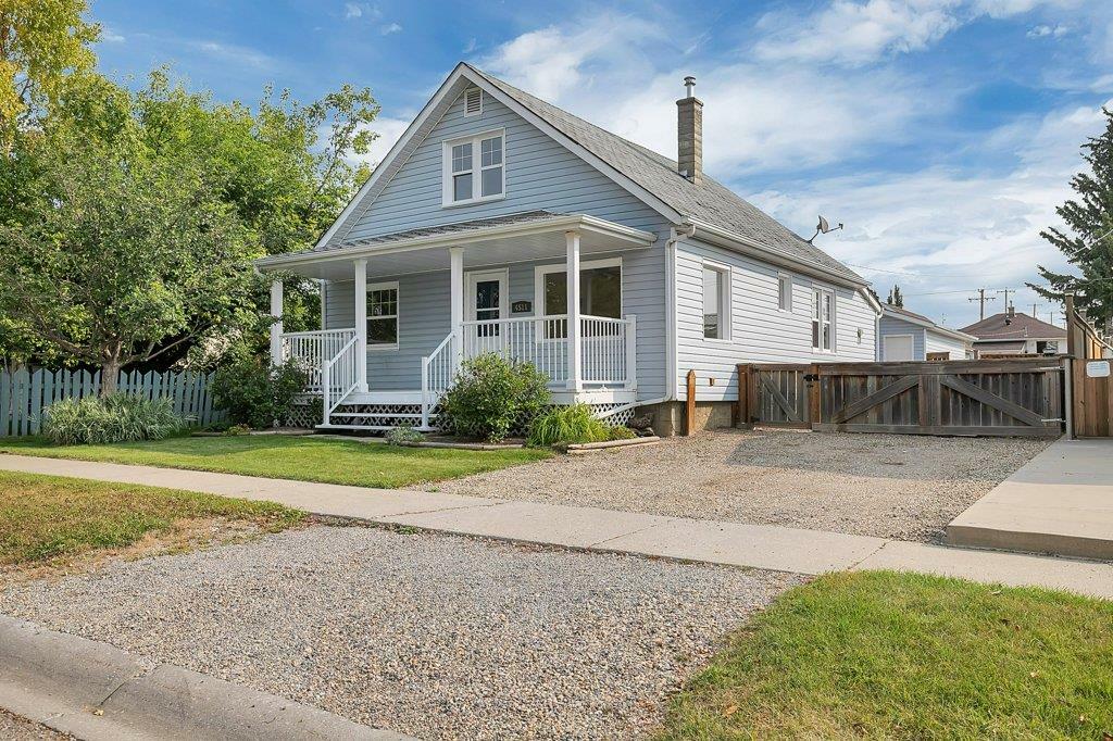 Photo de la propriété: 4511 47 Street AB T4T 1C7