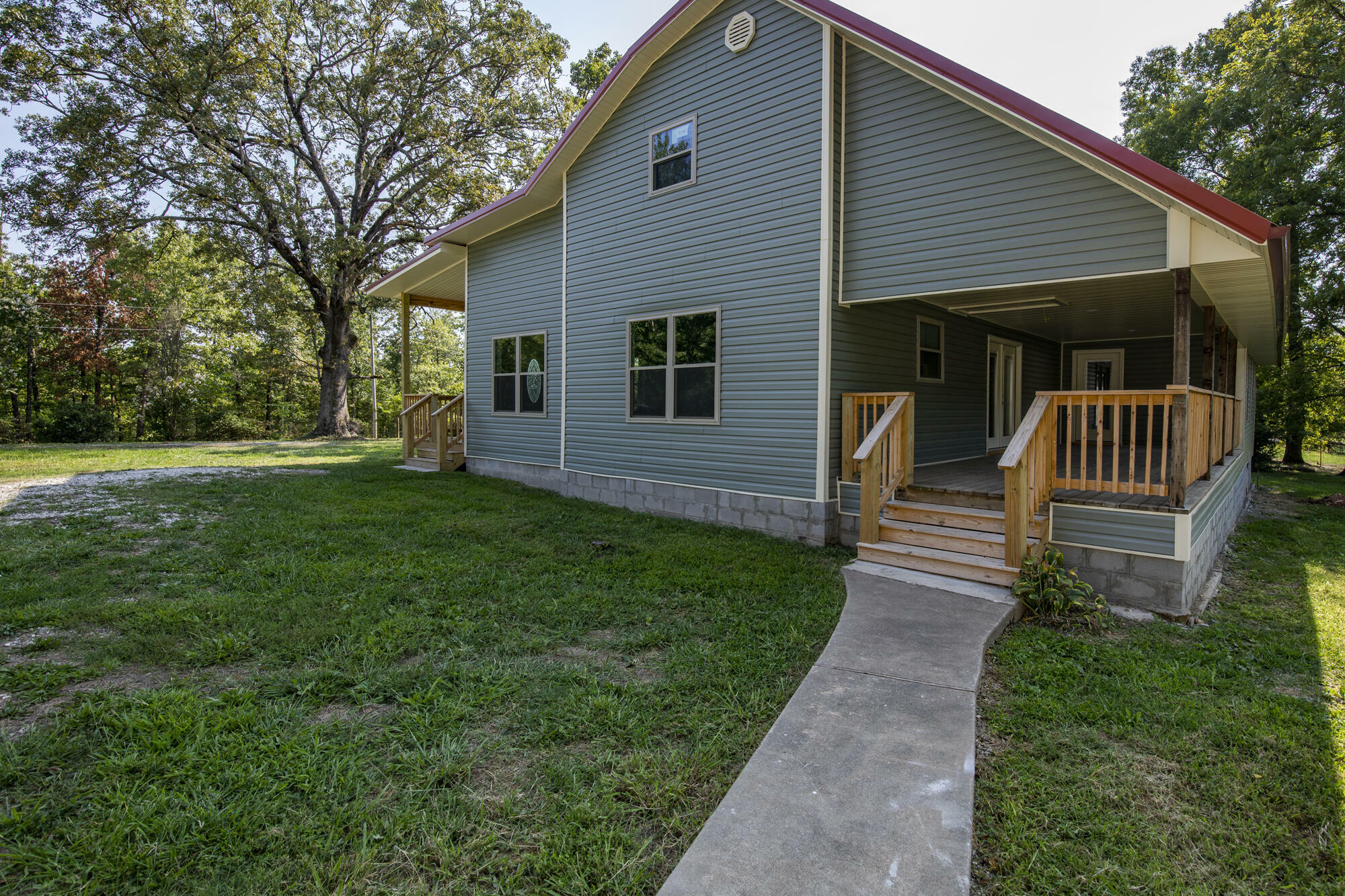 Property Photo:  2063 Goff Ridge Road  MO 64856 