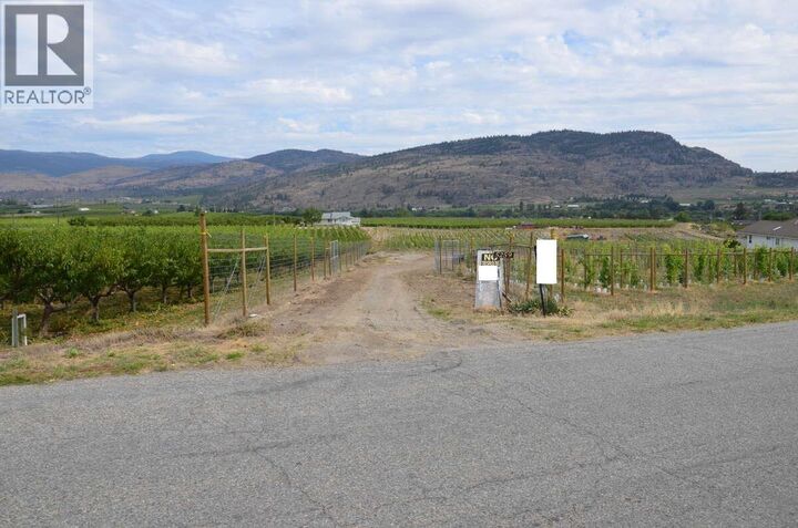 Property Photo: 5259 Sumac Drive BC V0H 1T1