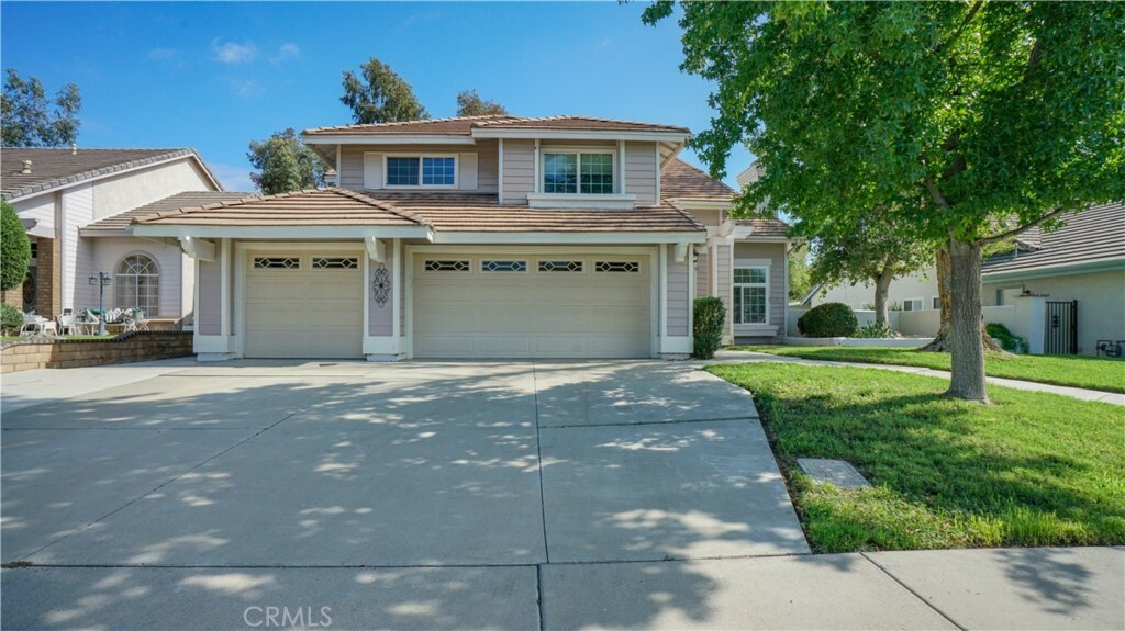 Property Photo:  23004 Wing Elm Circle  CA 92595 