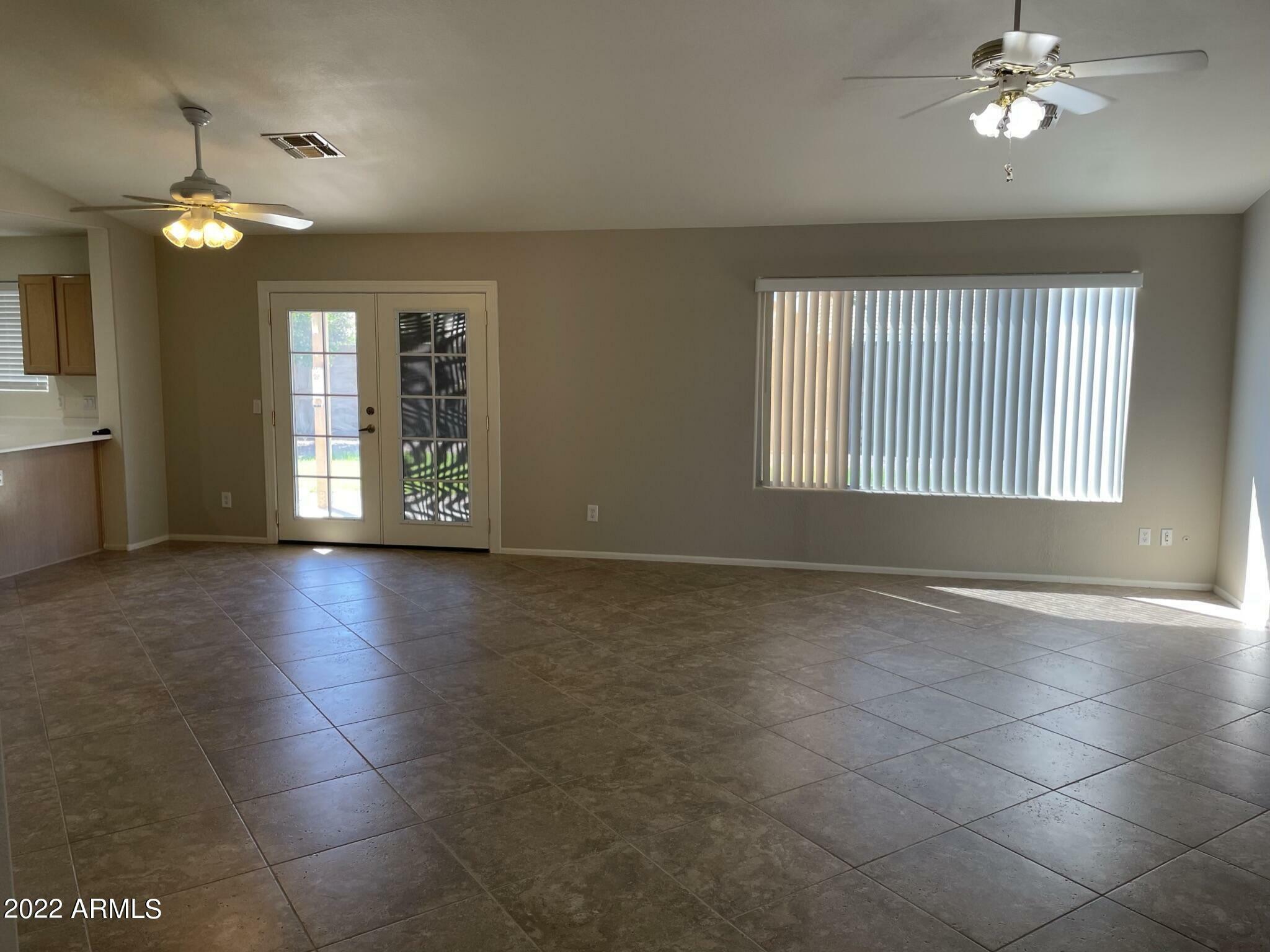 Property Photo: 3349 W Abraham Lane AZ 85027