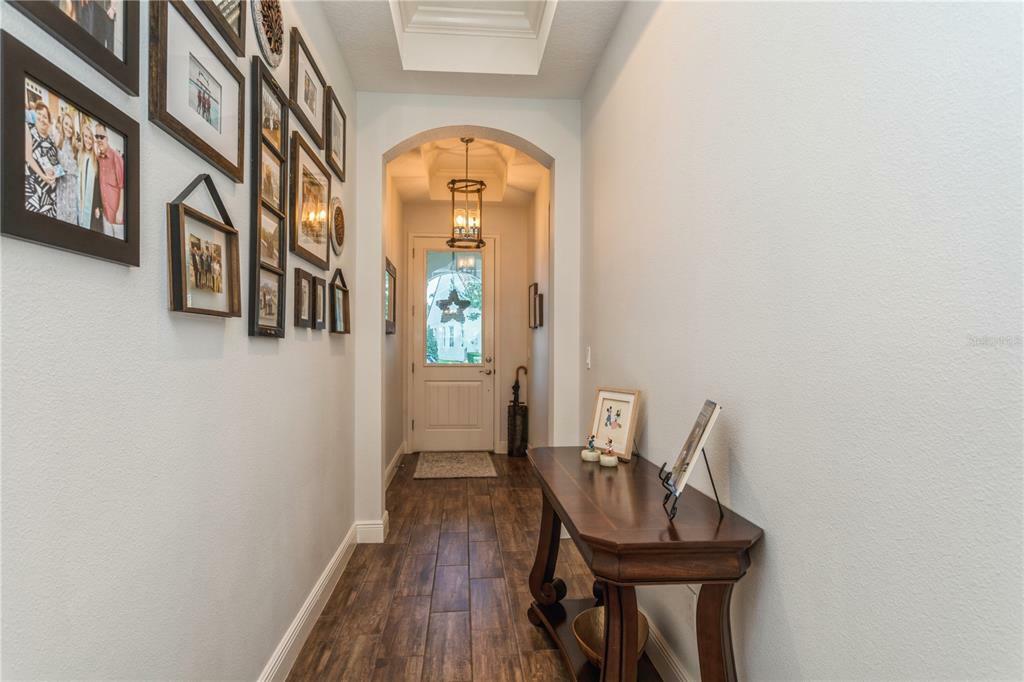 Property Photo: 2530 Roveri Avenue FL 32712