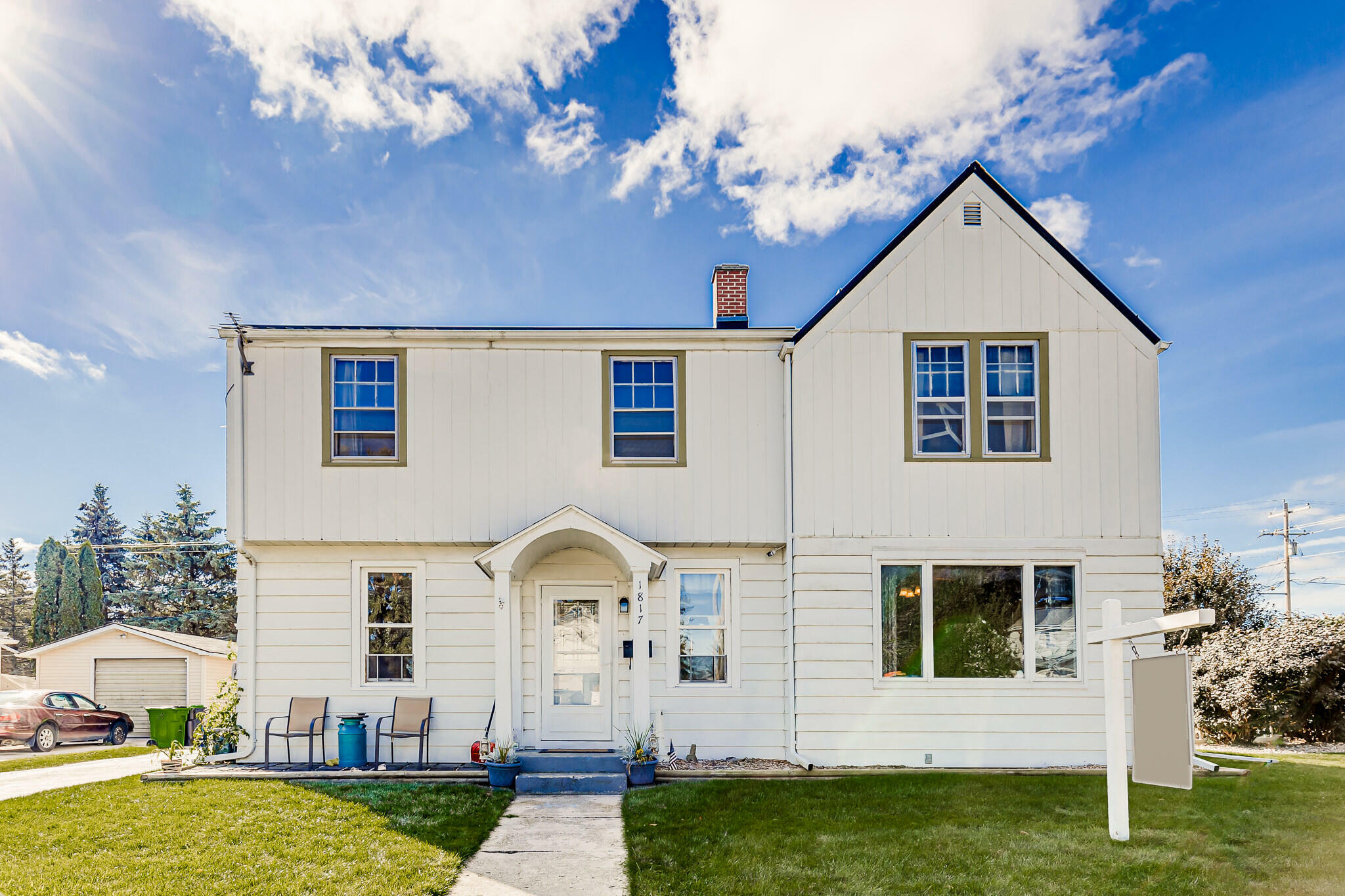 Property Photo: 1817 Pleasant Ave WI 53061