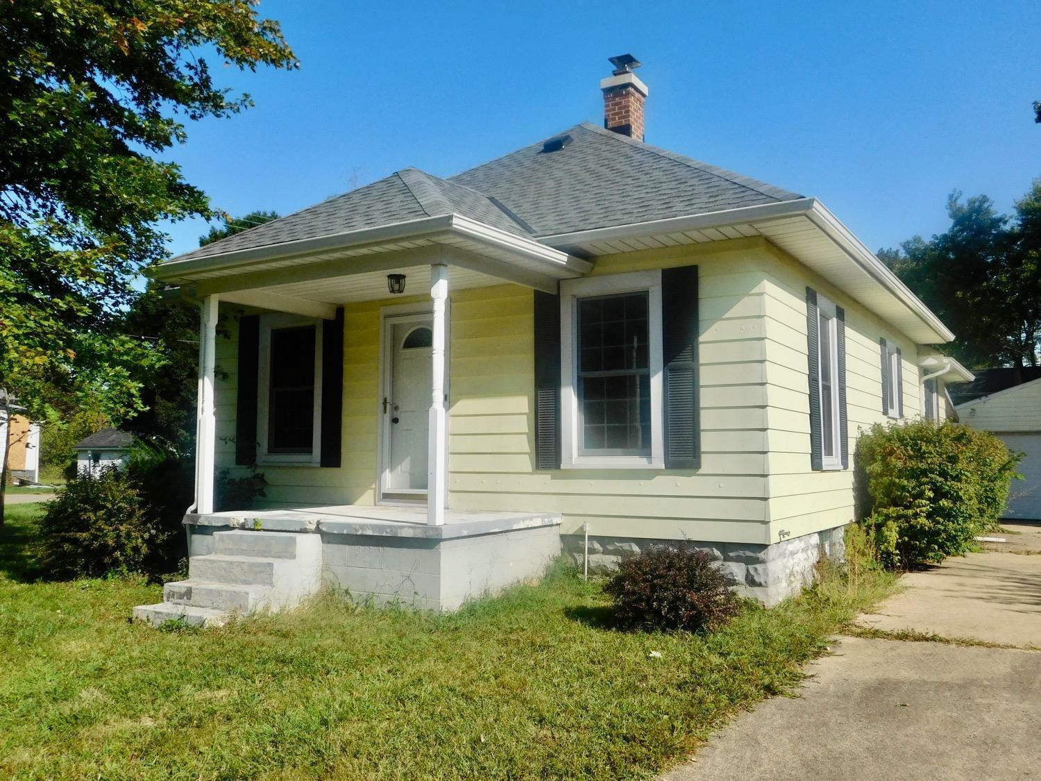 Property Photo:  1103 Washington St  OH 45044 