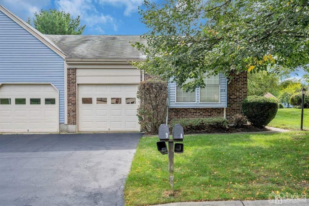 Property Photo:  12 Ethan Allen Drive A  NJ 08831 