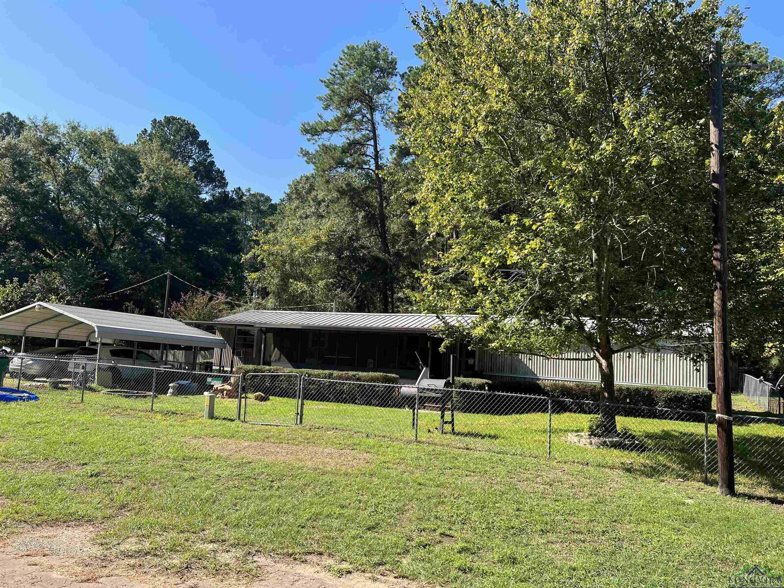 Property Photo: 105 Peacock Drive TX 75657