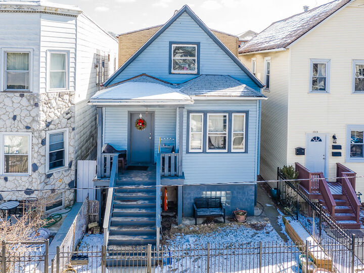 1715 N Troy Street  Chicago IL 60647 photo