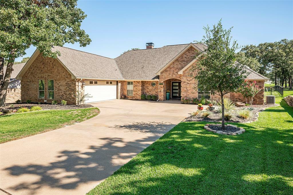 Property Photo: 13 Troon Drive TX 76262