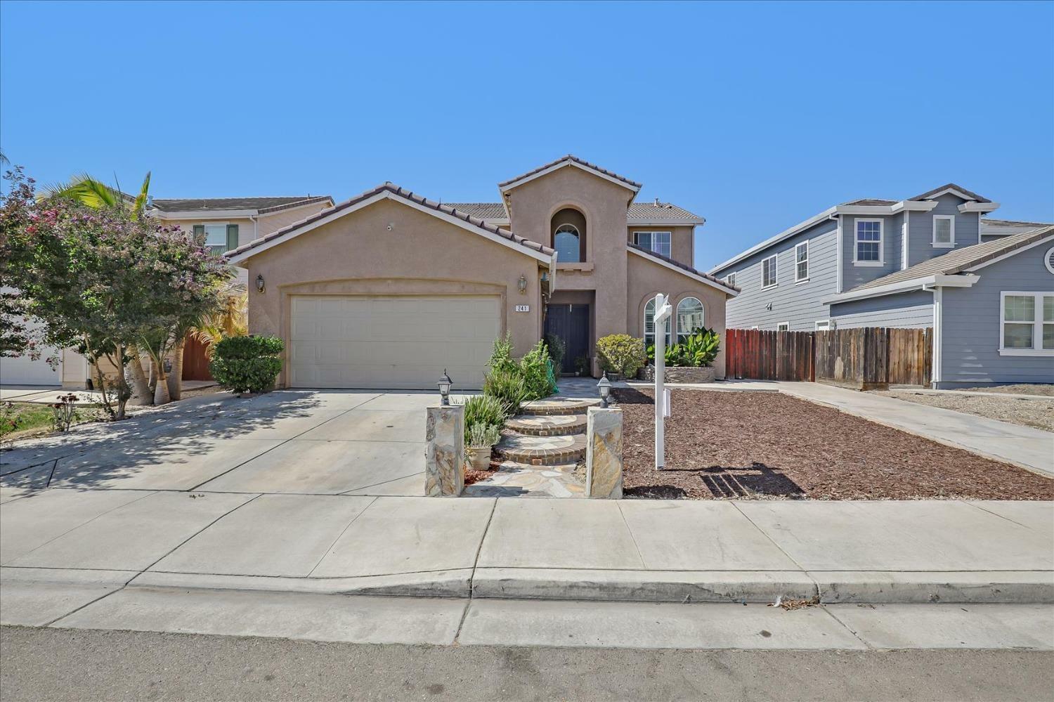 Property Photo: 241 Nabor Court CA 95377