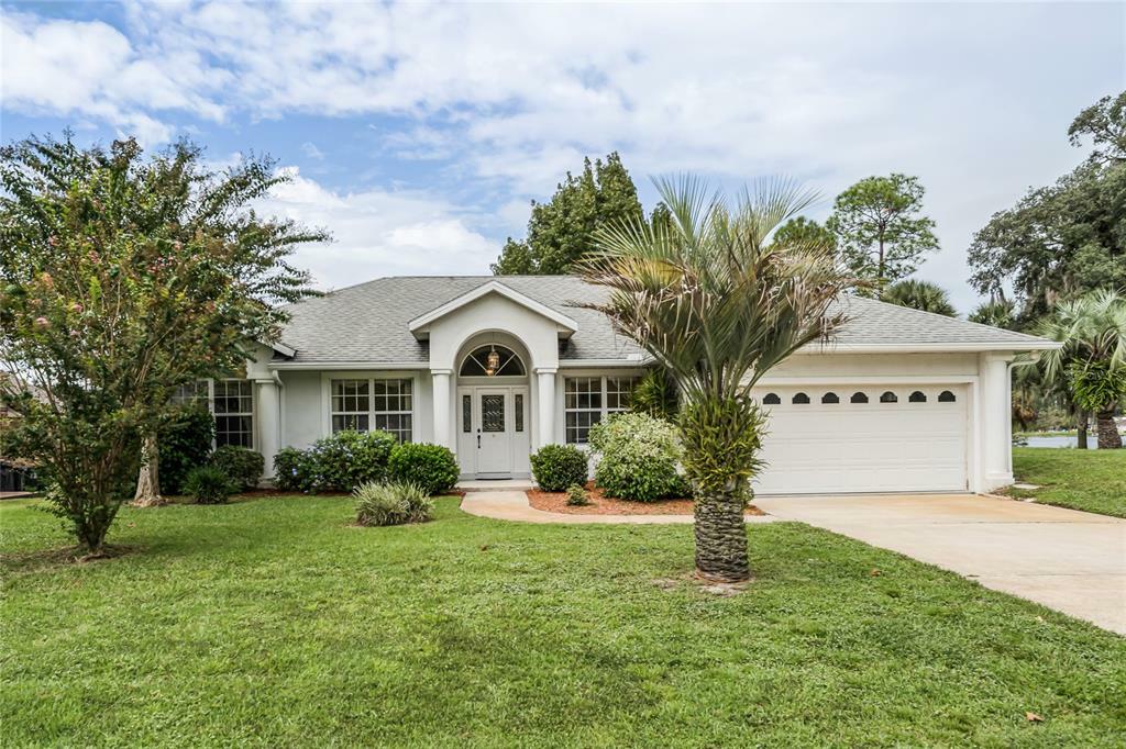 Property Photo:  2880 Regent Drive  FL 32738 