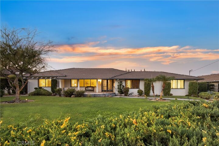 Property Photo:  375 W Palm Drive  CA 91007 
