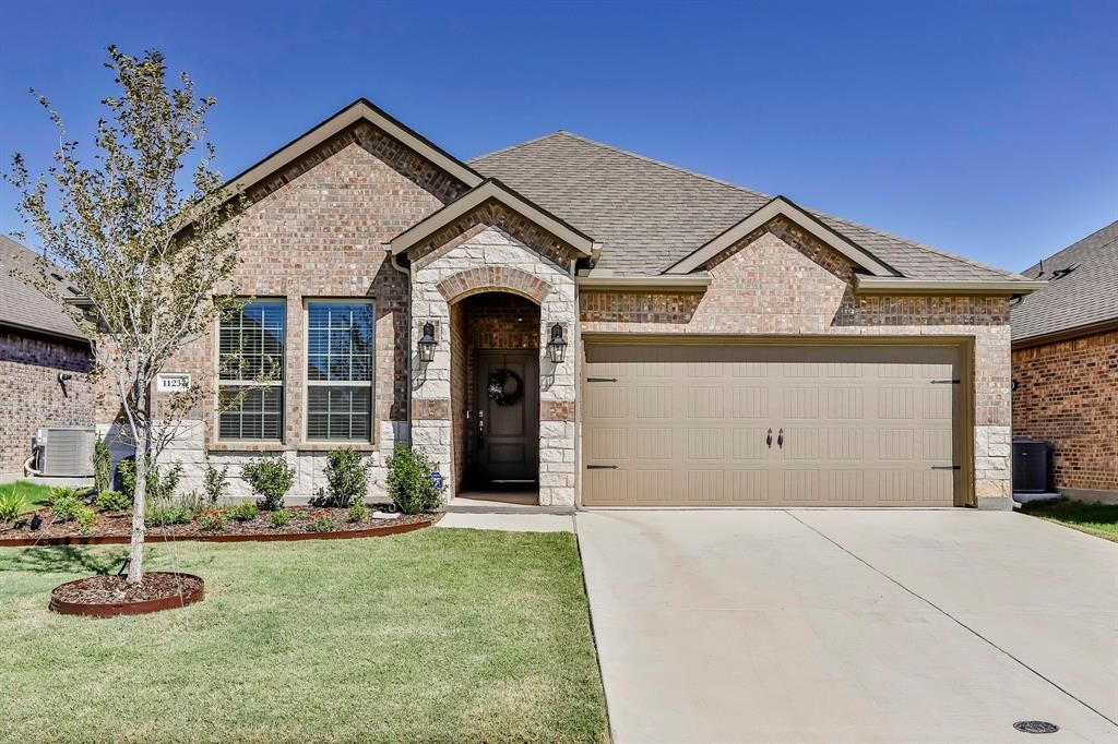 Property Photo:  11237 Canyon Mine Drive  TX 76227 