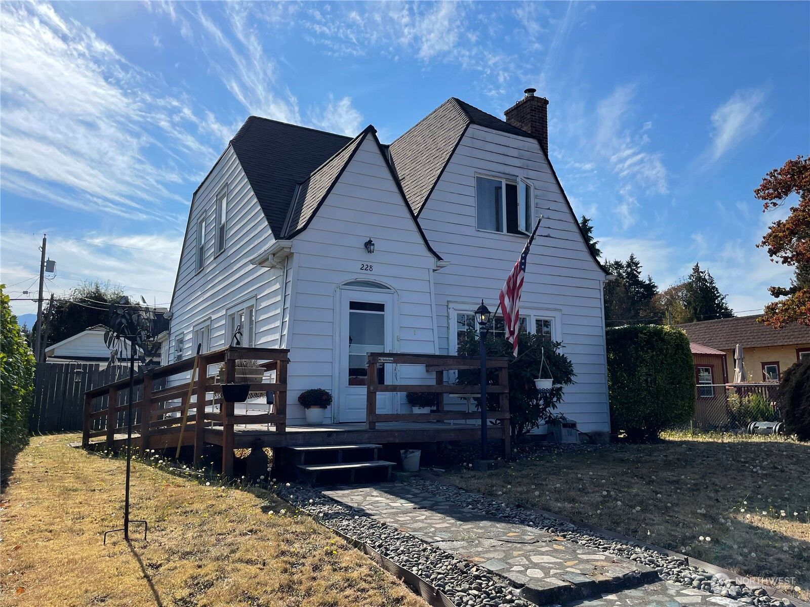 Property Photo: 228 W 12th Street WA 98362