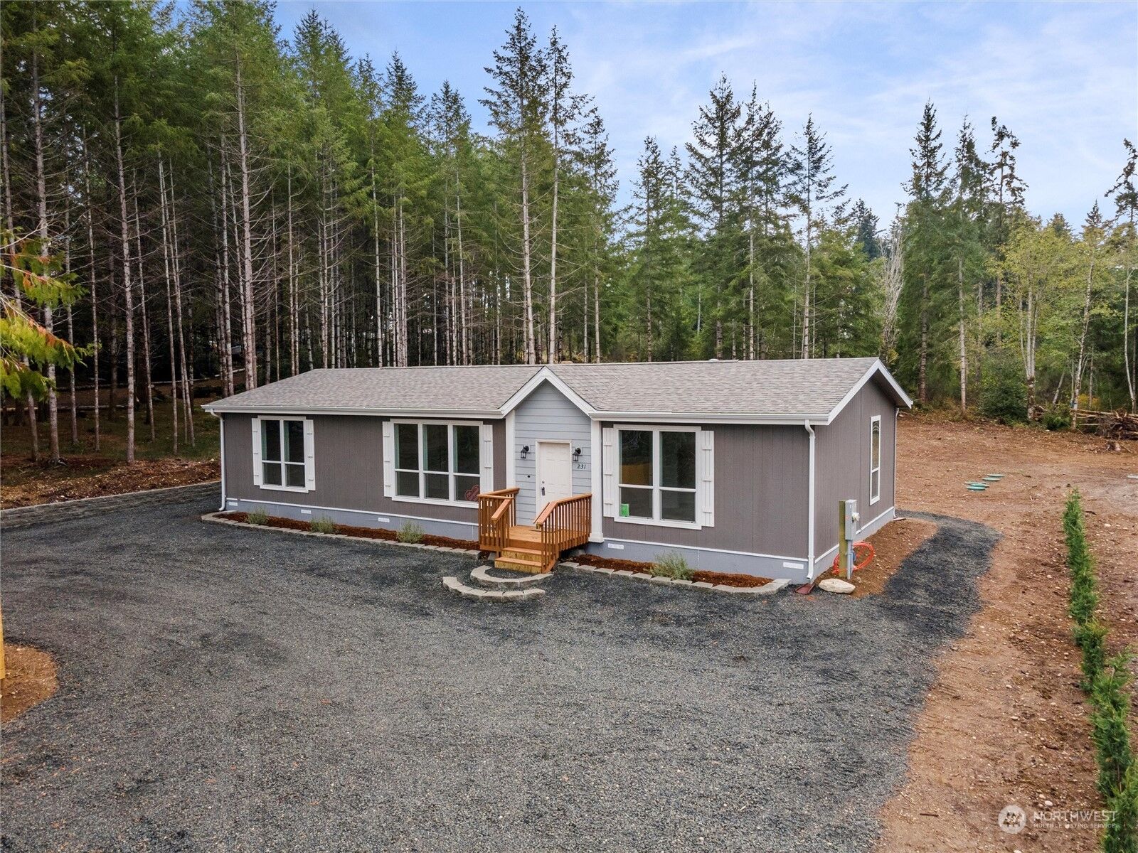 Property Photo:  231 E Clay Road  WA 98584 