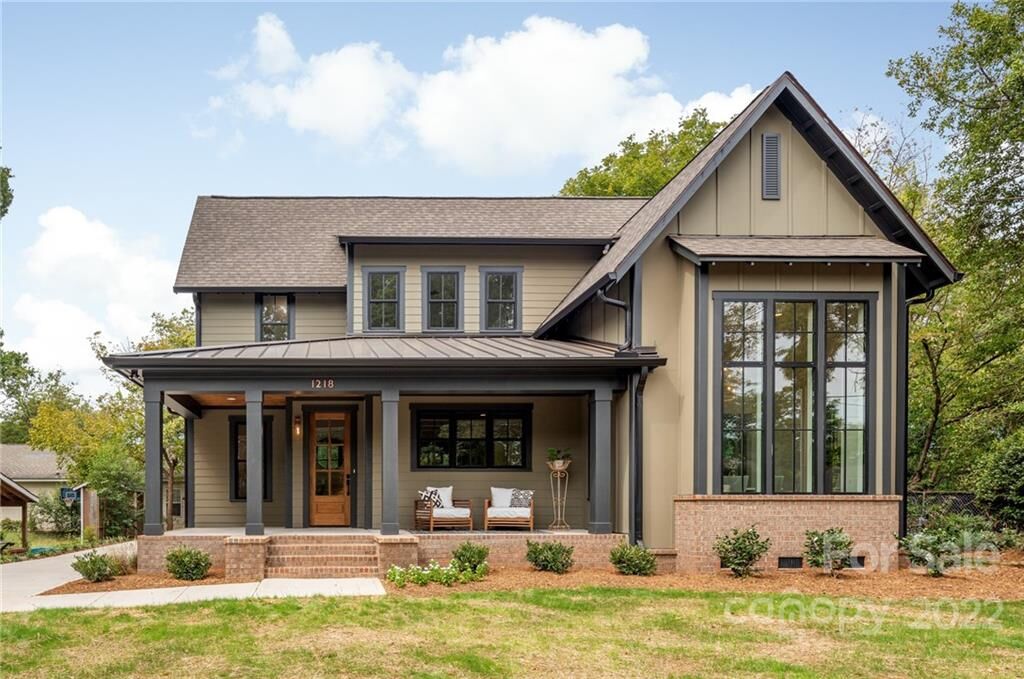 Property Photo:  1218 Karendale Avenue  NC 28208 