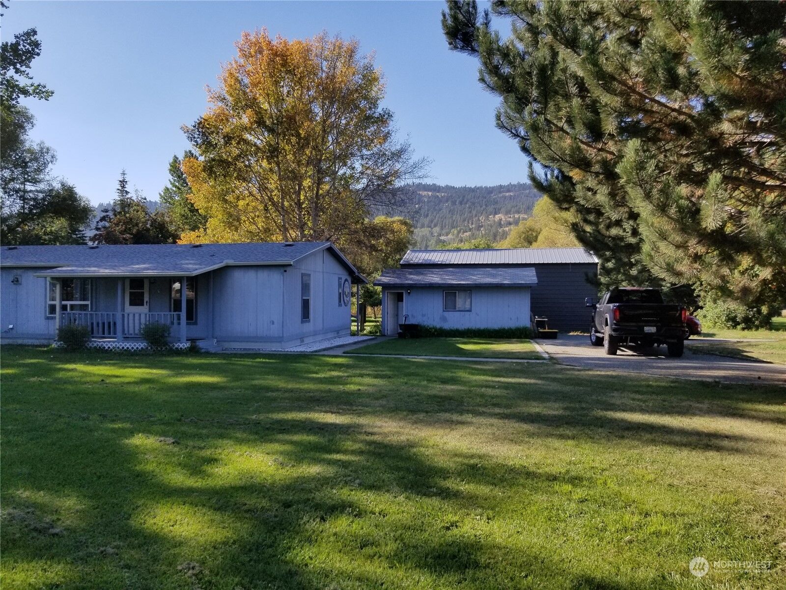 Property Photo:  3 Willow Lane  WA 99166 