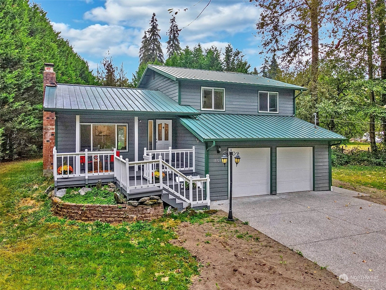 Property Photo:  13723 Canyon Lodge Road  WA 98252 