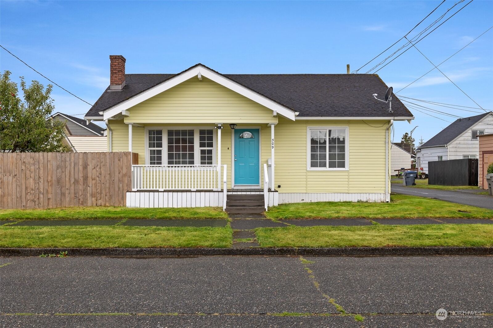 Property Photo:  509 N Michigan  WA 98520 