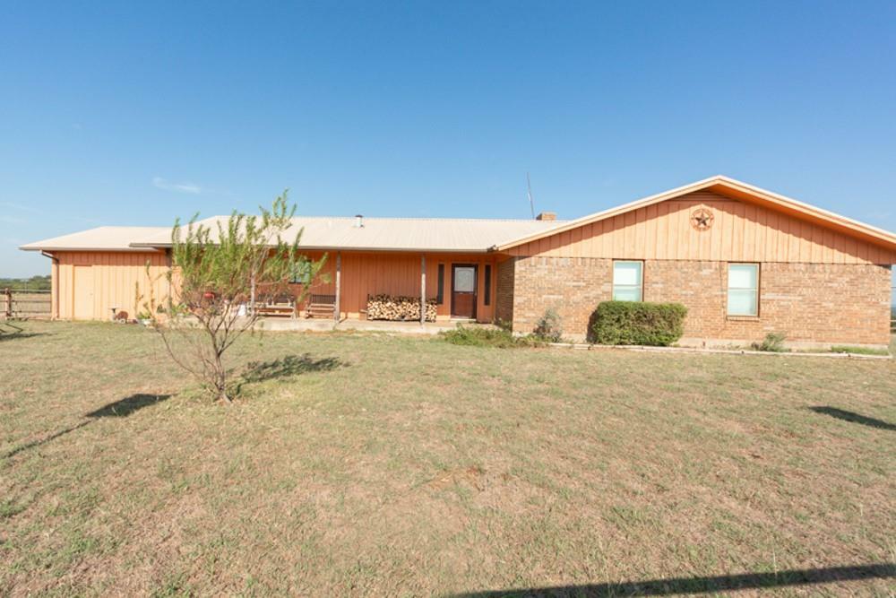 Property Photo:  188 Private Road 2446  TX 76234 