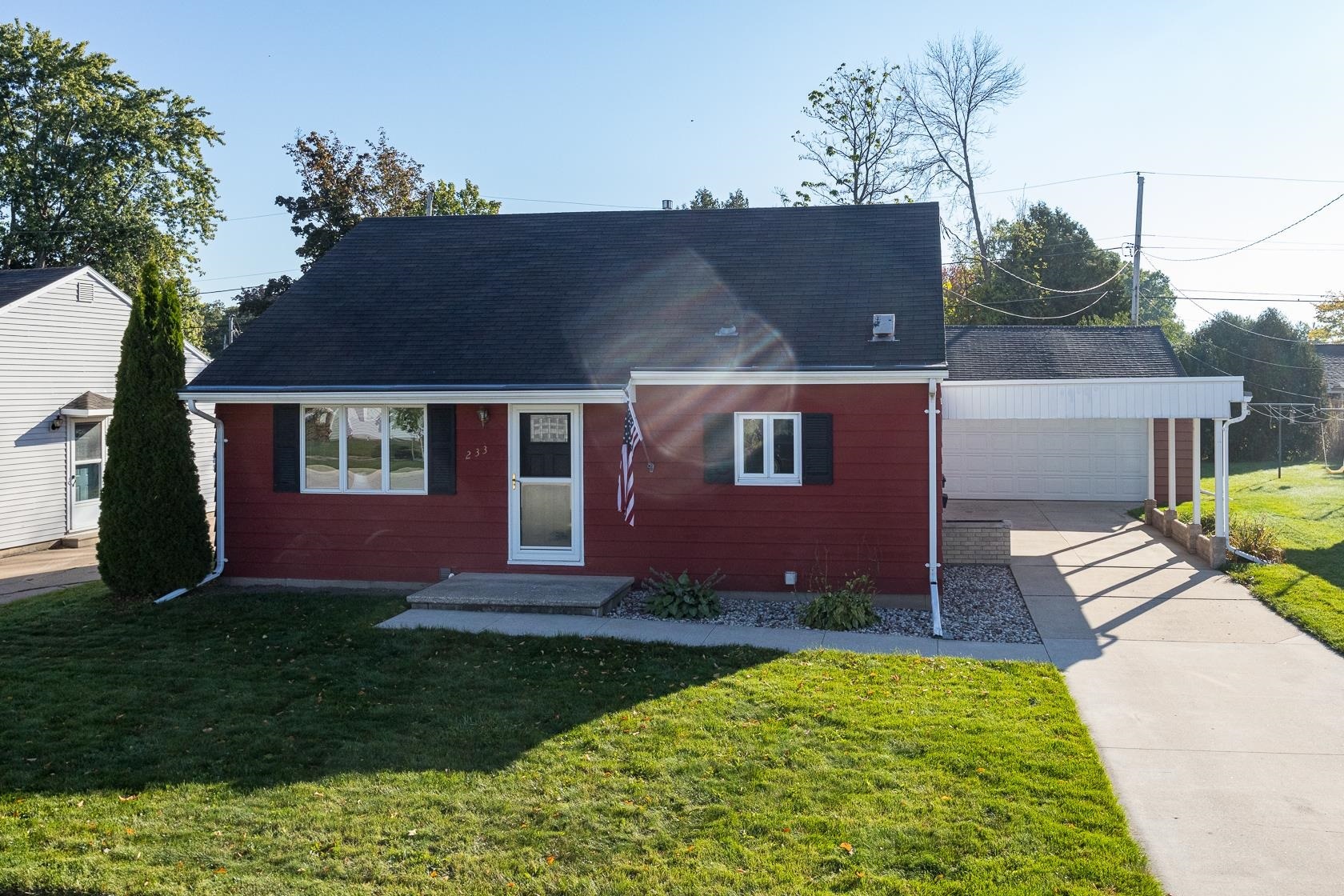 Property Photo: 233 S Helen Street WI 54136