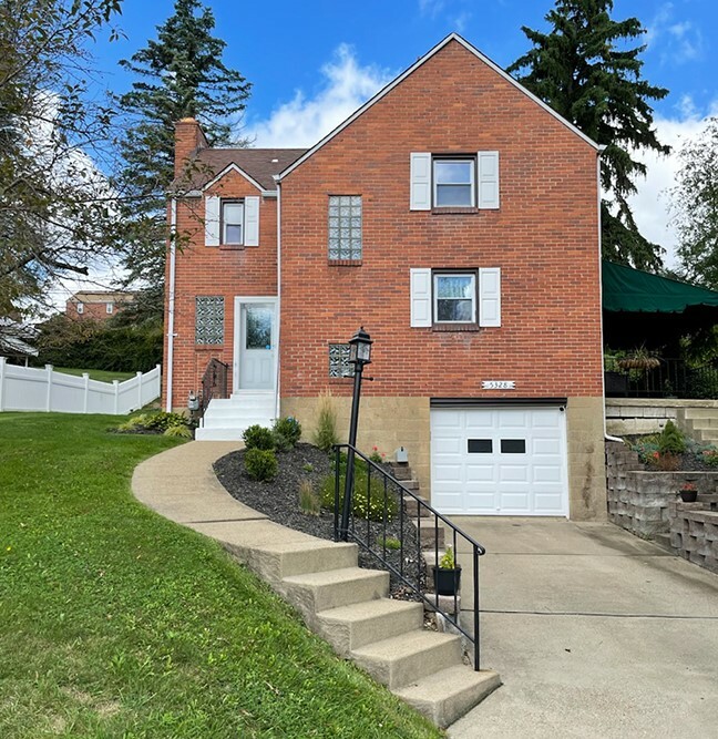 Property Photo:  5328 Spring Valley Drive  PA 15236 