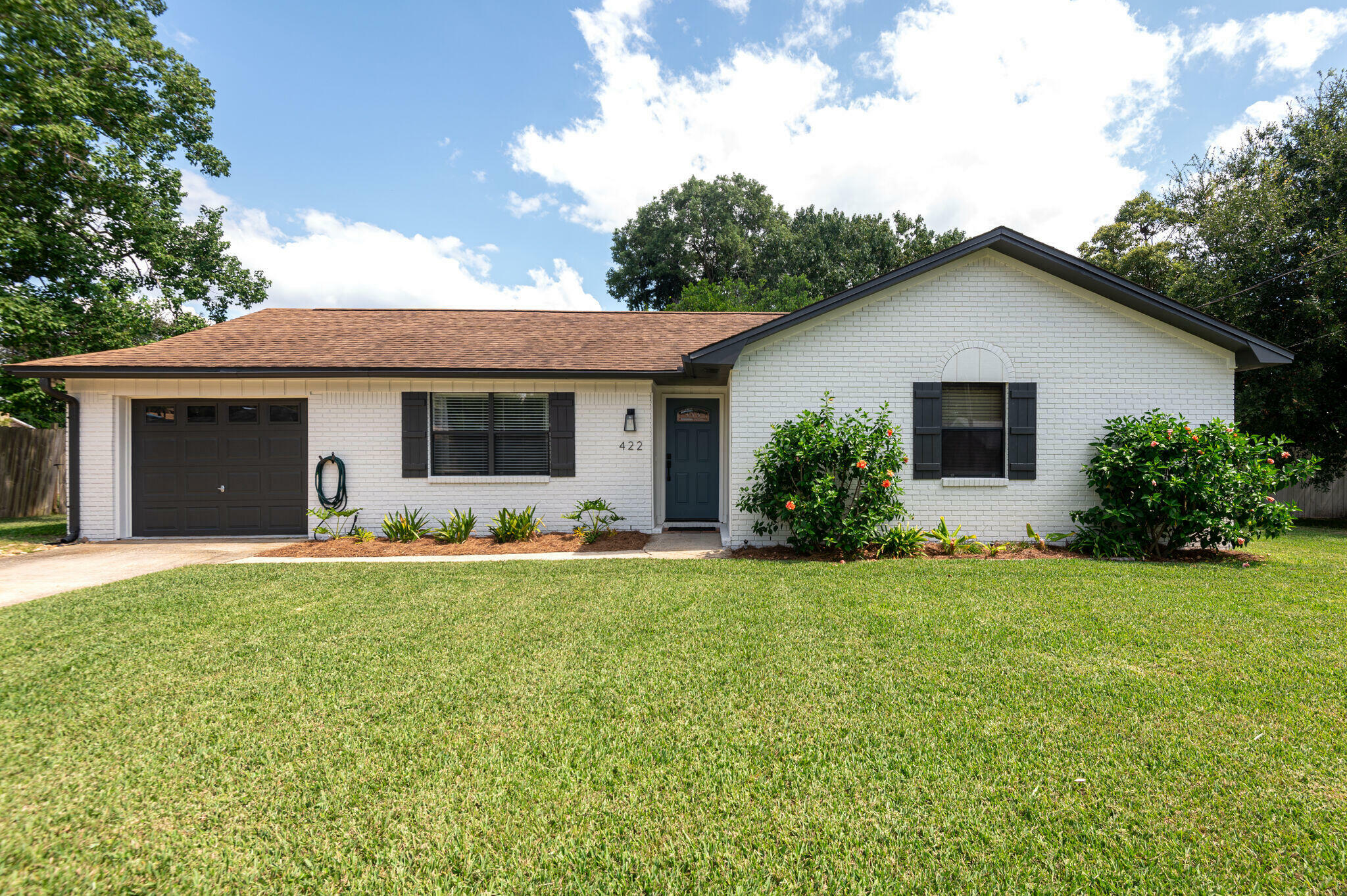 Property Photo:  422 Overstreet Drive  FL 32541 